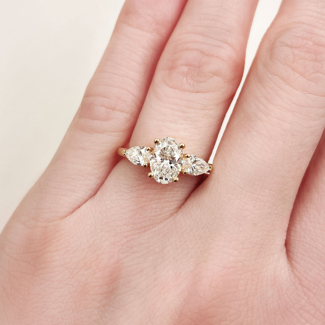 Bague De Protection Enveloppante En Diamant Simulé Rond 2Ct Plaquée Or Bague De Protection Enveloppante En Diamant Simulé Rond 2Ct Plaquée Or